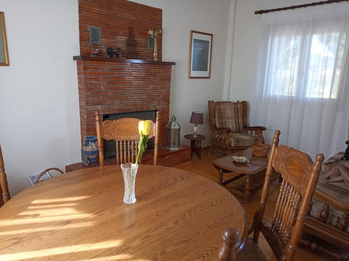 הוילה מישטראש Manousi 2 - First Floor מראה חיצוני תמונה