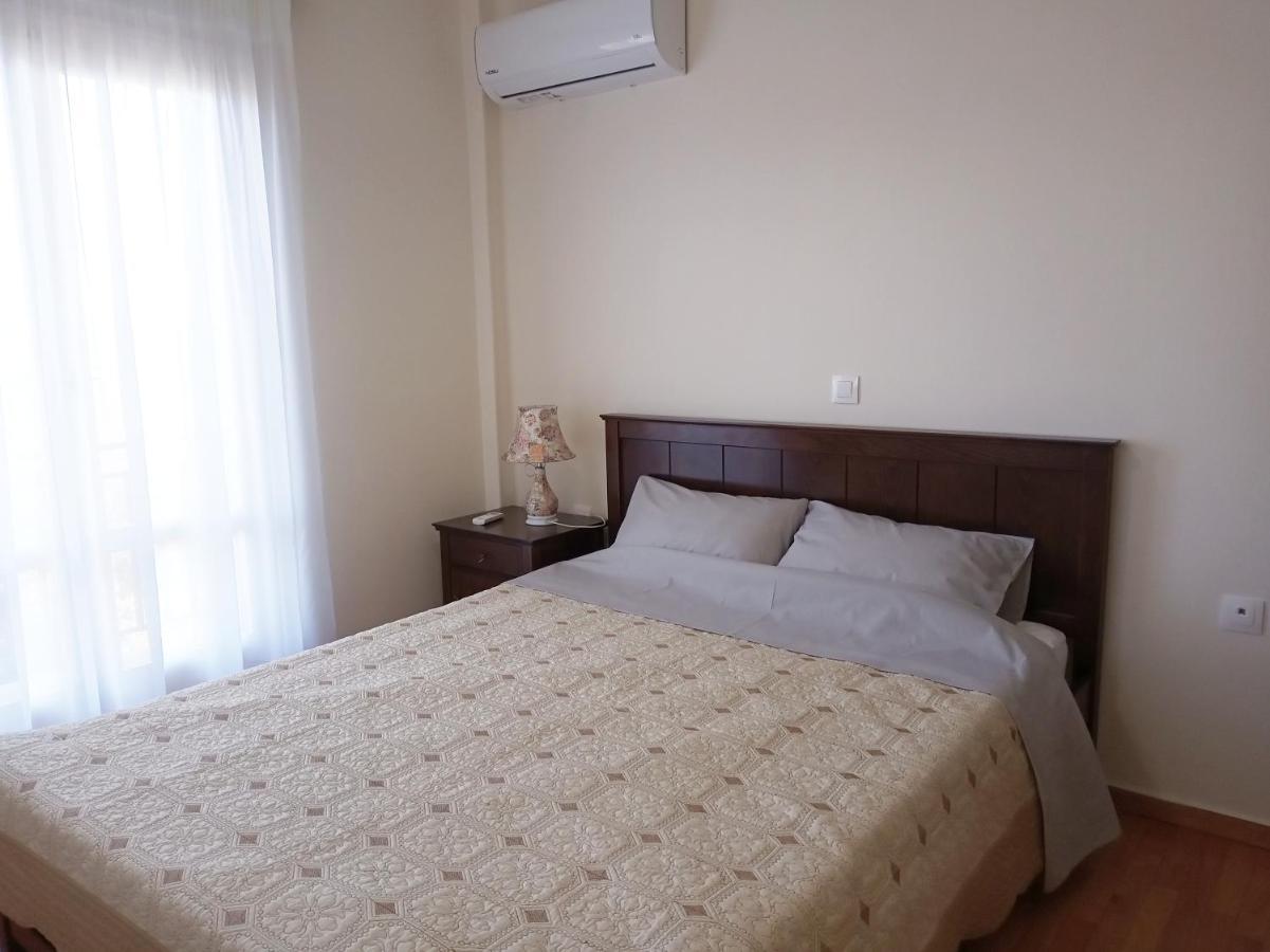 הוילה מישטראש Manousi 2 - First Floor מראה חיצוני תמונה